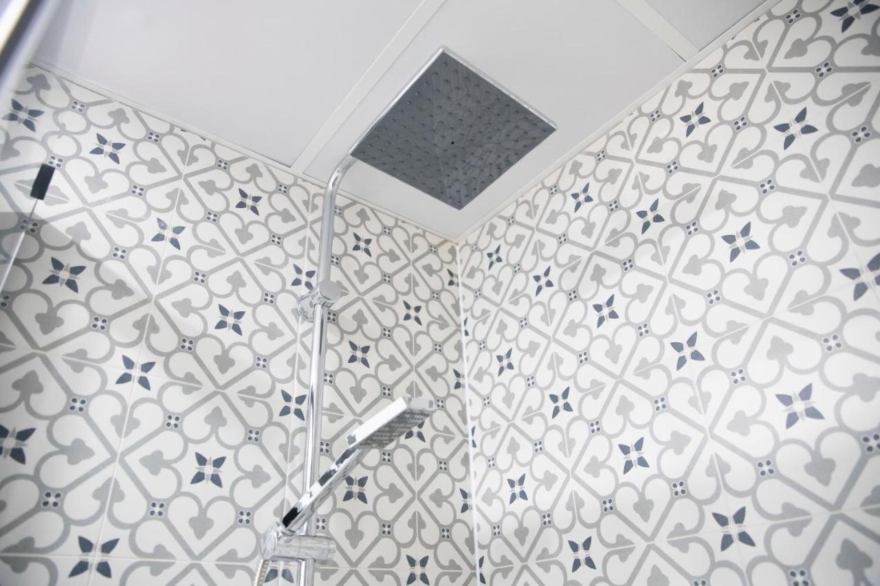 Hostal Boutique I Host You Madrid Exterior foto