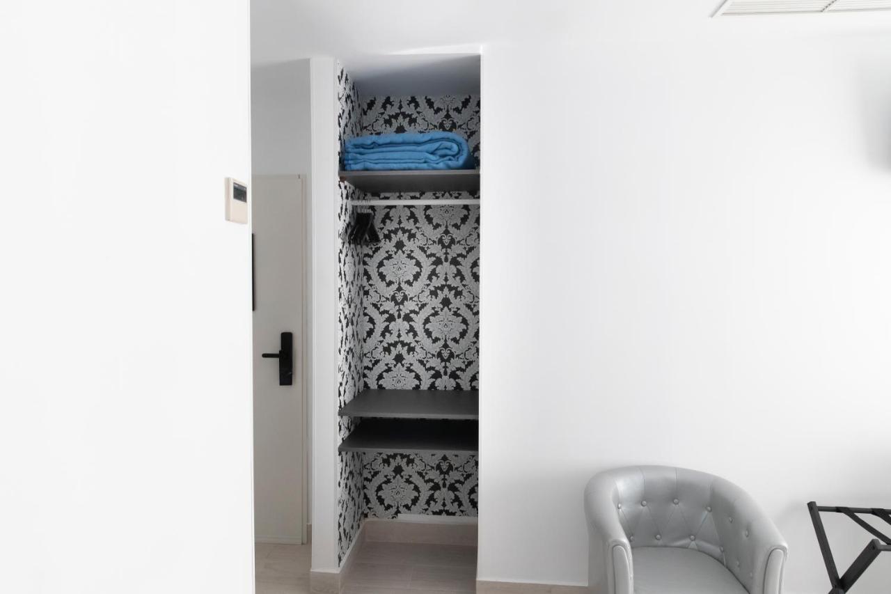 Hostal Boutique I Host You Madrid Exterior foto