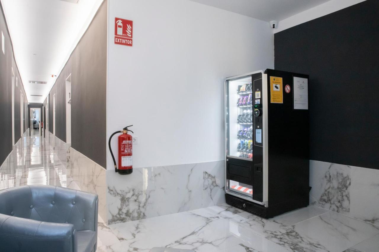 Hostal Boutique I Host You Madrid Exterior foto